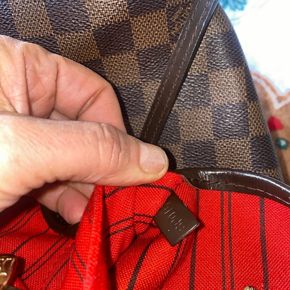 Louis Vuitton Brown Checkered Tote and clutch purse - Picture 6 of 14